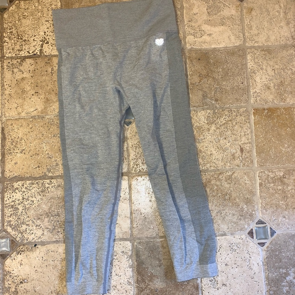 F21 workout grey leggings xs